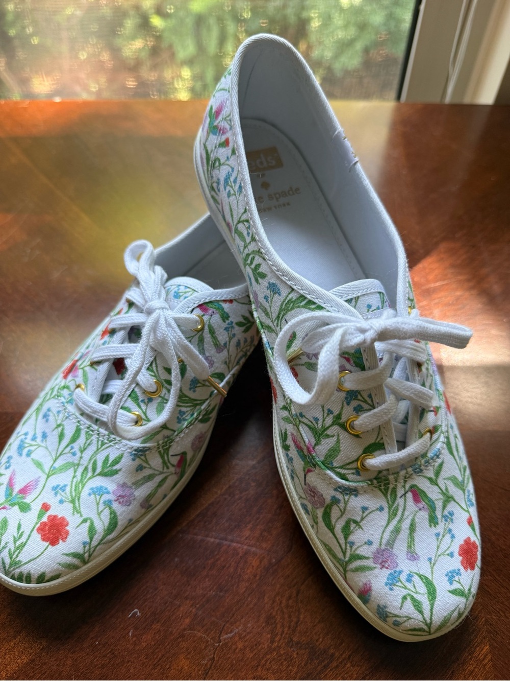 kate spade White Floral Canvas Sneakers with Multicolor Blooms and Hummingbirds